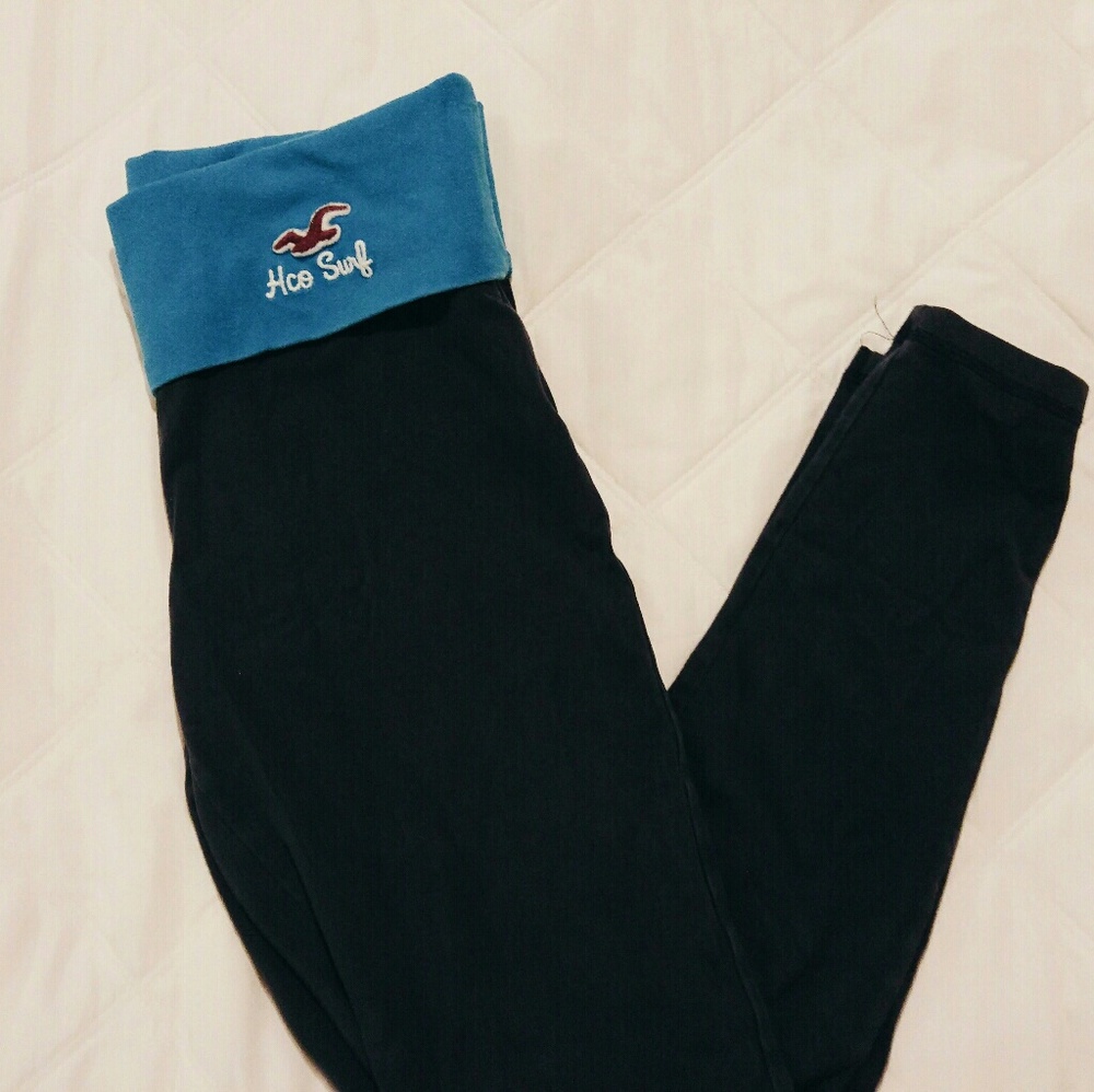 Hollister Navy Yoga Leggings